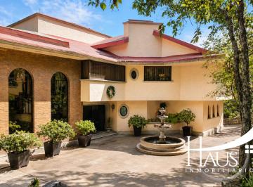 Casa de 5 habitaciones, Tlalpan · Casa en Venta, en Tlalpuente con Alberca