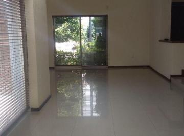 2bcc0731337e0f0f446c24f6c1b09dfa693af22051f8296256ef33b13054dbbb · Residencia en Venta Providencia