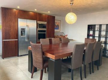 Departamento · 220m² · 3 Recámaras · 2 Estacionamientos · Departamento en Venta en Jesus del Monte