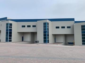 Bodega comercial · 556m² · 4 Estacionamientos · Venta Bodega a 5 Mins de Conin