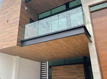 Casa de 4 habitaciones, Saltillo · Inigualable! Residencia en Rincón de Alcántara con Alberca