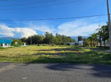 Terreno / Lote Venta  · Terreno Para Casa de Campo en Esquina 672 m² en Tres Reyes en Cajititlan