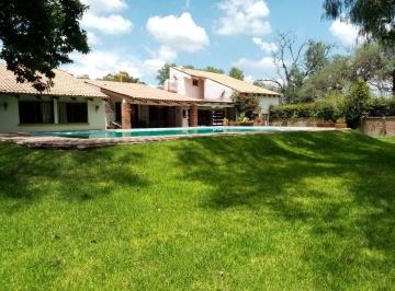 Quinta de 3 habitaciones, Tequisquiapan · Casa en Venta en Tequisquiapan con Alberca