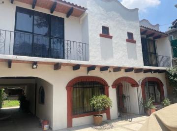 Casa de 3 habitaciones, Xochimilco · Magnífica Casa en Venta en Tepepan