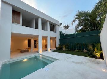 Casa de 3 habitaciones, Cuernavaca · Moderna Casa con Vigilancia en El Corazón de Vista Hermosa