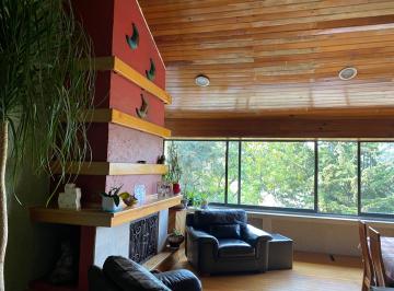 Casa de 5 habitaciones, Cuajimalpa de Morelos · Majestuosa Casa de Tres Plantas Negociable!