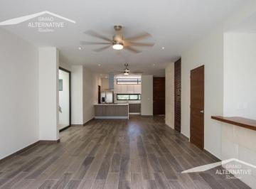 Casa en condominio · 285m² · 4 Recámaras · 2 Estacionamientos · Aqua Residencial Chen