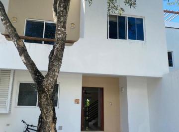 Casa en condominio de 4 habitaciones, Solidaridad · Vendo Casa en Privada Playa del Carmen