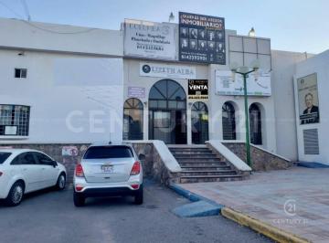 Local comercial · 50m² · 2 Estacionamientos · Local en Venta en Quintas del Sol