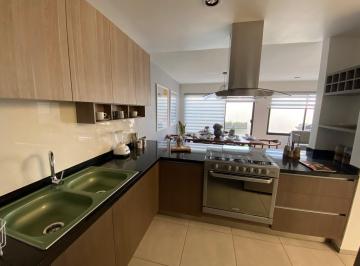 Casa de 3 habitaciones, Toluca · Casa en Venta Modelo Sanzio Aeropuerto Toluca a 35 Min Cdmx Santa Fe