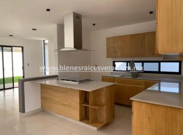 44ce8e2cb301b46cdae36c12a7af7751670d5458145ef6c0cf90a4ab27acc9dc · Casa en Venta en Tequisquiapan Charlot en Residencial Haciendas
