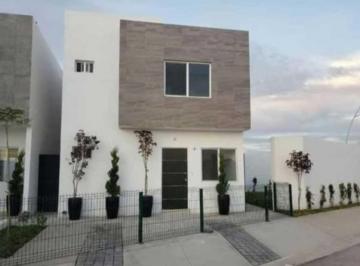 Casa de 3 habitaciones, Torreón · Casa en Venta en Fraccionamiento Kalia en Torreòn, Coahuila
