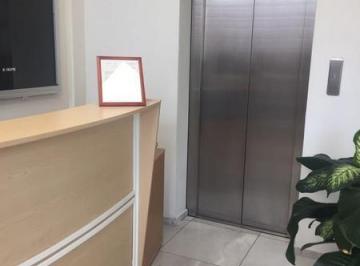 Local comercial · 14m² · Renta de Consultorios Nuevos, Equipados y con Servicios
