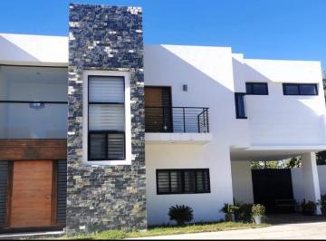 Casa de 4 habitaciones, Mazatlán · Casa en Venta en Mazatlán en Residencial Soles