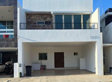 Casa de 3 habitaciones, Mazatlán · Casa con 115 m² de Terreno, 3 Recámaras en Venta en Real del Valle Mazatlán