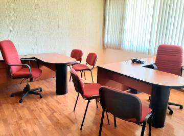 Oficina de 1 habitación, Guadalajara · Oficina en Renta en Jardines del Bosque, Amueblada, con Aire y Todos Los Servicios, Exc. Ubicación