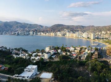 Departamento de 3 habitaciones, Acapulco de Juárez · Baja de Precio Brisas Diamante, Cond con Vista Magnifica Ala Bahia