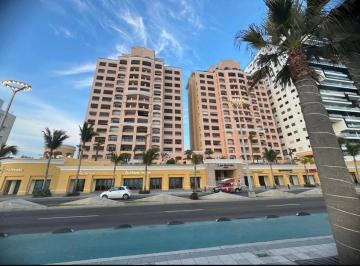 Departamento de 2 habitaciones, Mazatlán · Condominio en Venta en Mazatlán Frente a Malecón en Gavias