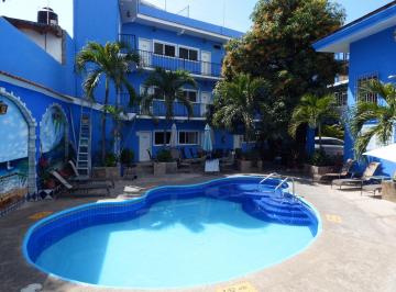 Casa uso de suelo de 23 habitaciones, Bahía de Banderas · Hotel en Bucerias a 2 Cuadras de La Playa + Casa