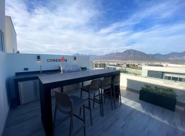 Casa de 3 habitaciones, García · Casa en Venta de 3 Niveles, Padrísima Terraza y Amenidades! Seguridad 24/4.