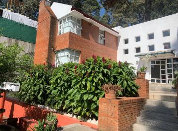 Casa de 4 habitaciones, Huitzilac · Residencia en Bello Entorno a 15 Minutos de Cuernavaca