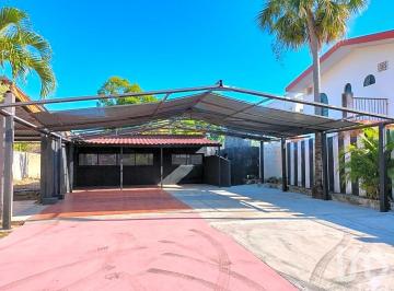 Terreno / Lote · 295m² · 3 Recámaras · 10 Estacionamientos · Venta Terreno con Construcción Para Negocio, en Mérida, Zona San Damiancito