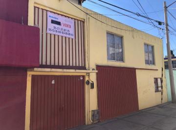 Casa de 6 habitaciones, Toluca · Casa en Toluca Buena Ubicación, Estación Pino Zuárez Tren Méx Toluca