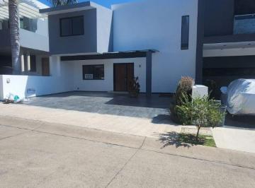 Casa de 4 habitaciones, Tlajomulco de Zúñiga · Renta Casa en San Martin del Tajo, Excelente Oportunidad