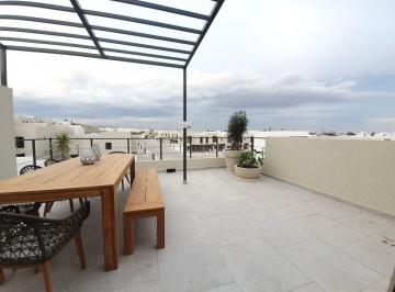 Departamento · 112m² · 3 Recámaras · 1 Estacionamiento · Depa con Roof Garden con Doble Terraza en Zakia