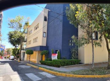 Casa de 5 habitaciones, Naucalpan de Juárez · Venta Edificio/ Casa Oportunidad Inversionistas