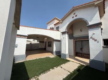 en renta casa modelo grande con cochera techada para 2 autos. ubicada en sector · Se Renta. Casa en Residencial Andalucía