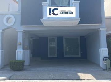fachada · Casa en Renta en Cerradas de Cumbres