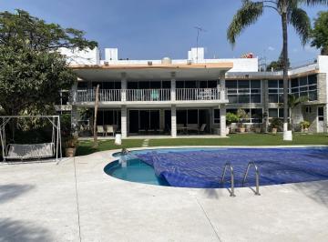 Casa · 4000m² · 8 Recámaras · 5 Estacionamientos · Buena Vista Residencial H1