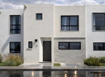 Casa de 3 habitaciones, El Marqués · Se Vende Casa en El Mirador, 3 Recamaras, 2.5 Baños, Jardín