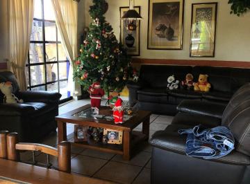 Casa de 4 habitaciones, Metepec · Hermosa Casa Campestre de Cuatro Recamaras y Gran Jardin Metepec