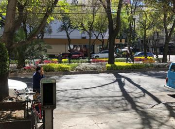 VISTA DE CALLE · Oficina de 145 m² en Venta en Roma