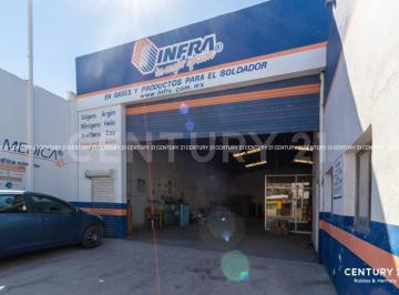 Bodega comercial · 339m² · 3 Estacionamientos · Bodegas en Venta Col. Santa Rosa, Chihuahua