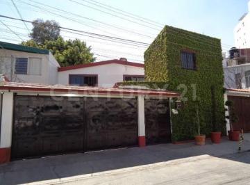 Casa · 380m² · 3 Recámaras · 3 Estacionamientos · Casa en Venta en Arenal de Guadalupe, Tlalpan, Cdmx