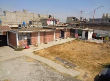 Casa · 350m² · 3 Recámaras · 15 Estacionamientos · Terreno con Casa en Venta en San Felipe