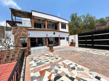 Casa de 4 habitaciones, Tequisquiapan · Casa en Venta en Tequisquiapan, Queretaro
