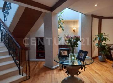 Casa en condominio · 297m² · 3 Recámaras · 4 Estacionamientos · Casa en Venta, Lomas de Tecamachalco, Naucalpan de Juárez