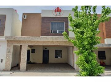 Casa de 3 habitaciones, Saltillo · Casa en Renta Al Oriente "Las Maravillas"