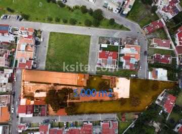 Casa · 596m² · 2 Recámaras · 10 Estacionamientos · Casa en Venta en Tepetzintla, Puebla, por Club de Golf Las Fuentes