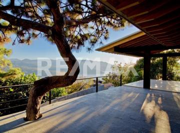 Casa en condominio · 490m² · 4 Recámaras · 3 Estacionamientos · Casa en Condominio en Venta - (4)