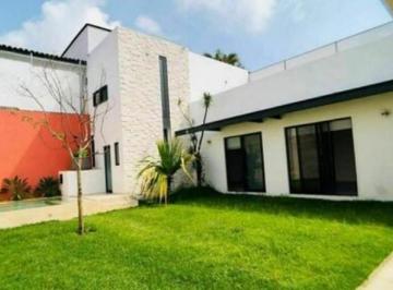Casa de 3 habitaciones, Cuernavaca · Casa Moderna de un Nivel en Jardines de Reforma