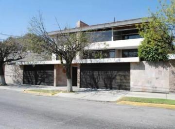 Departamento de 8 habitaciones, Naucalpan de Juárez · Edificio/departamentos de 300 m² Circ. Novelistas Cd. Satélite