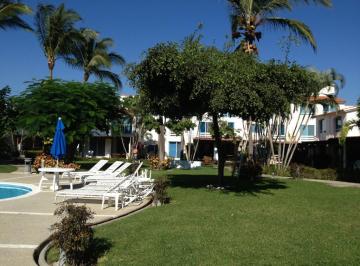 Villa de 3 habitaciones, Acapulco de Juárez · Villa en Venta Amueblada