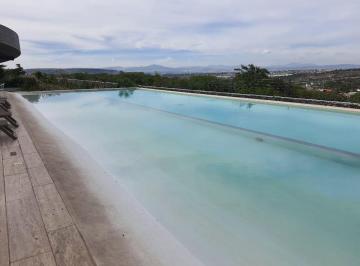 Departamento · 203m² · 3 Recámaras · 2 Estacionamientos · Penthouse en Venta en Garden Towers Juriquilla
