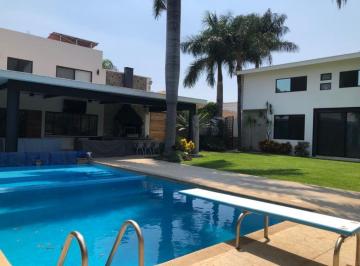 Casa de 5 habitaciones, Cuernavaca · Casa en Fraccionamiento en San Jerónimo de Ahuatepec