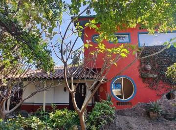 Casa de 4 habitaciones, Tepoztlán · Casa en Venta en Tepoztlán Morelos, Oportunidad de Inversión Céntrica